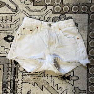 501 Levi’s shorts
